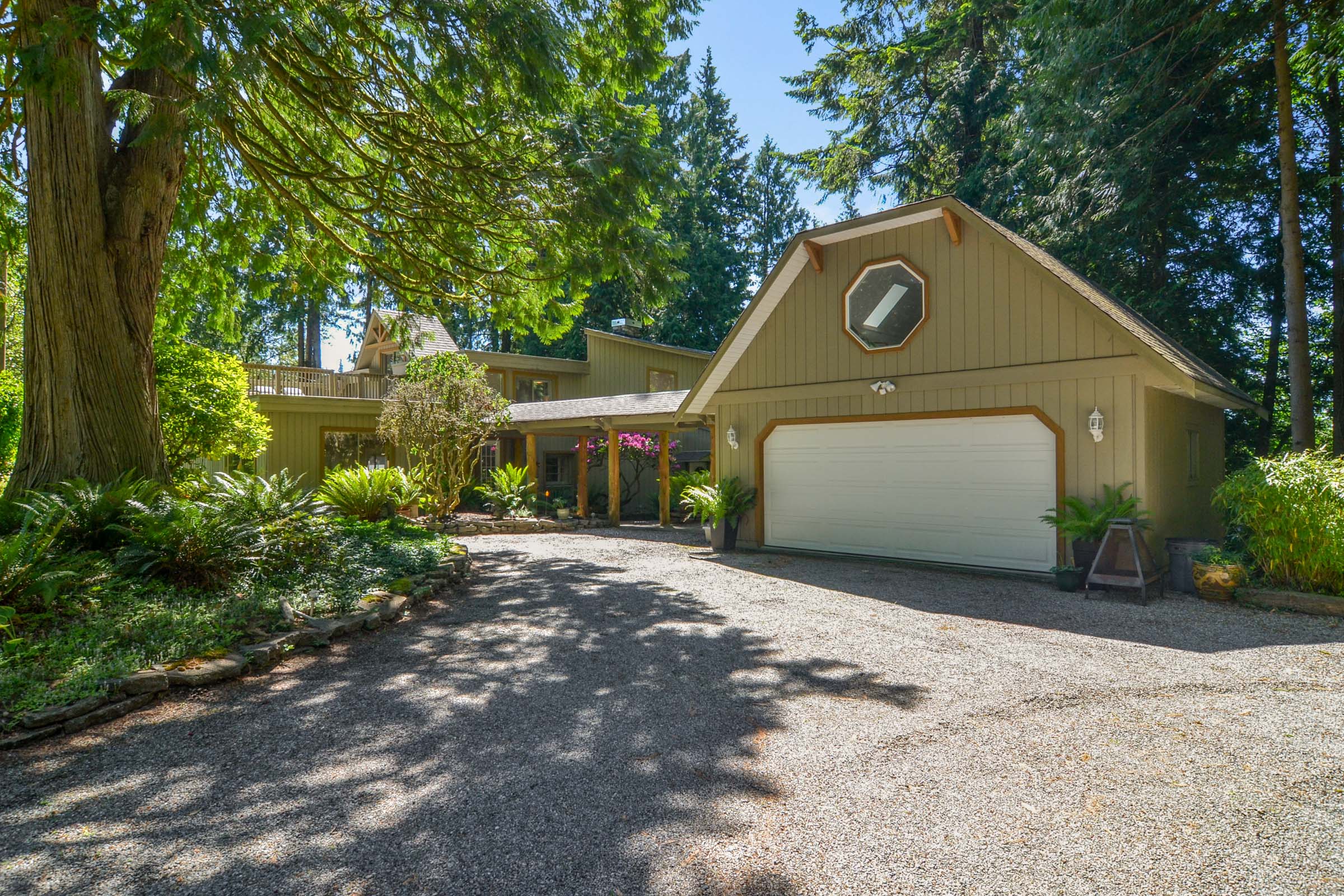 Virtual Tour of 14244 SILVER VALLEY ROAD, Maple Ridge, MLS R2594780